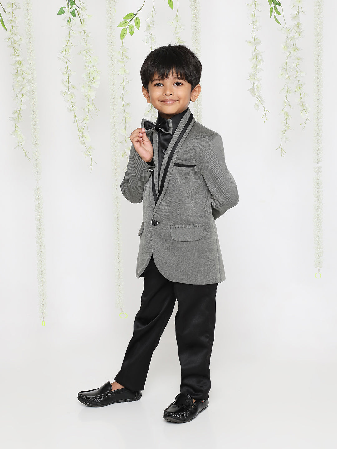 KID1 Tuxedo Party suit Grey