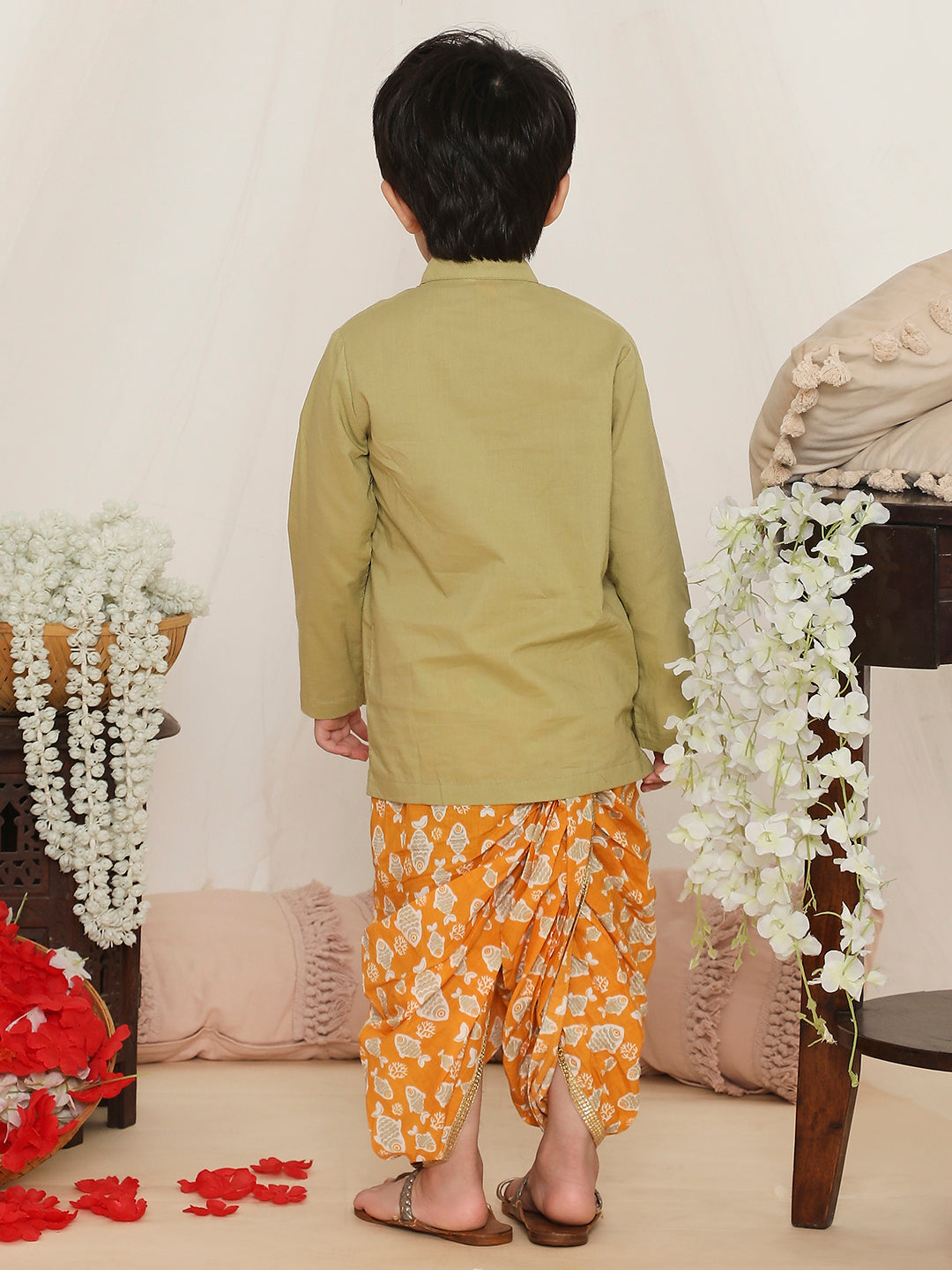 KID1 Ekam Boys Embroidered Kurta with Dhoti Green