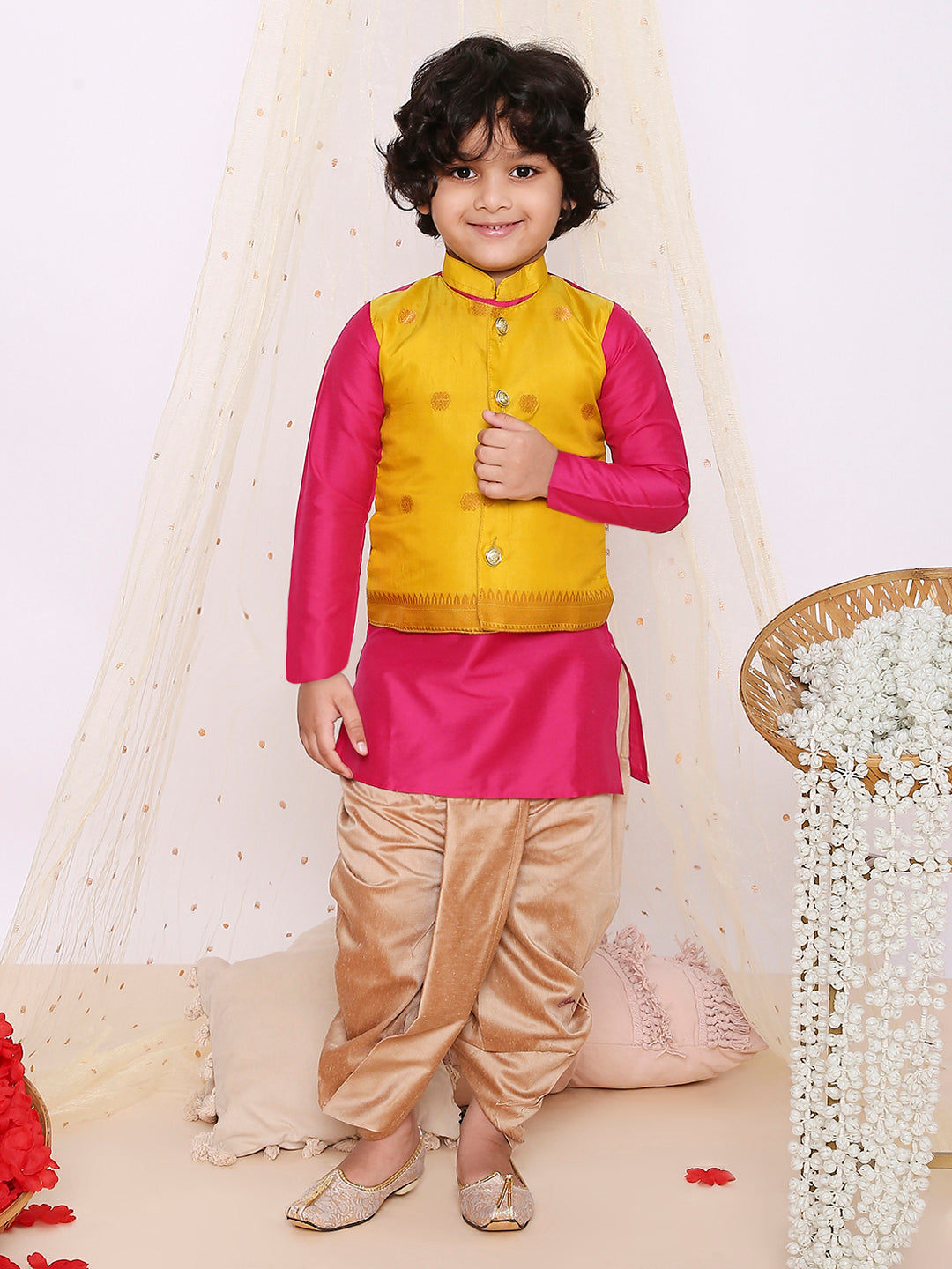 KID1 Jacquard Pattu Pavdai For Girls With Attached Jacket Kurta Set For Boys - Pink