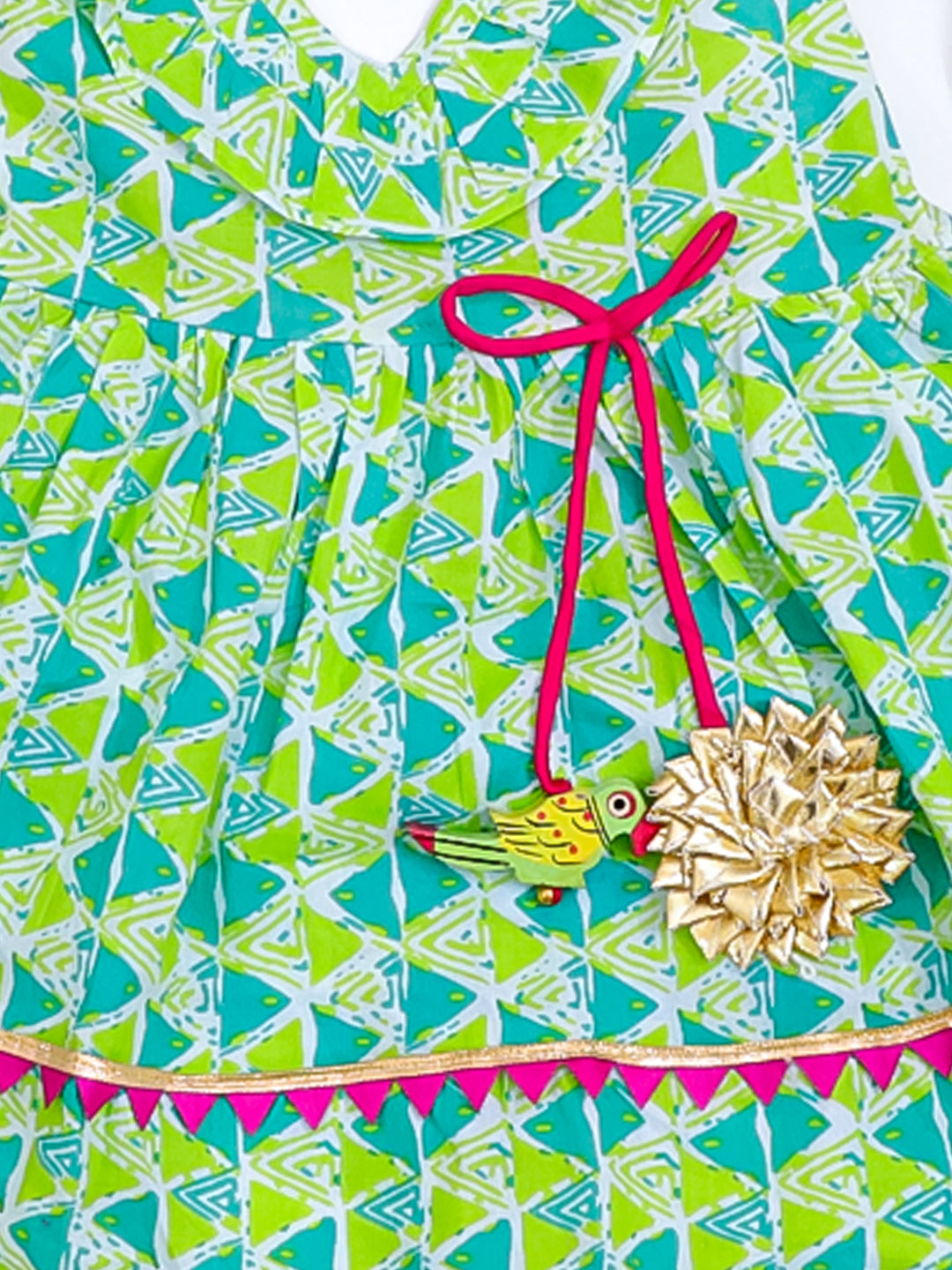 KID1 Trikon Ruffle Dress Green