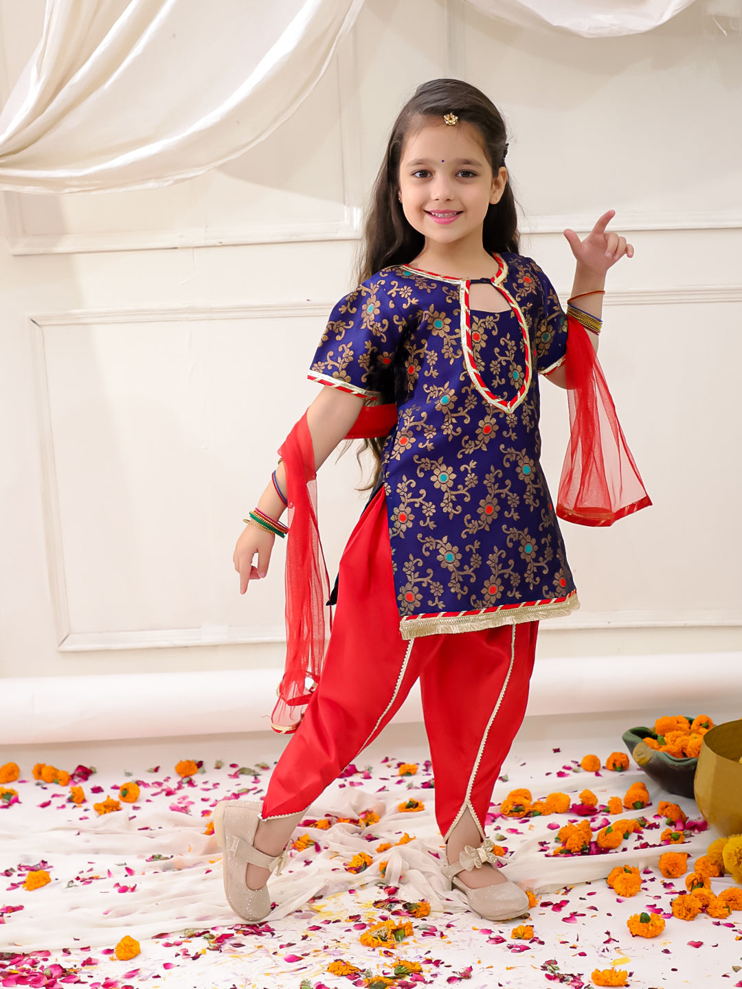 KID1 Jacquard Kurti Dhoti With Dupatta Navy Blue
