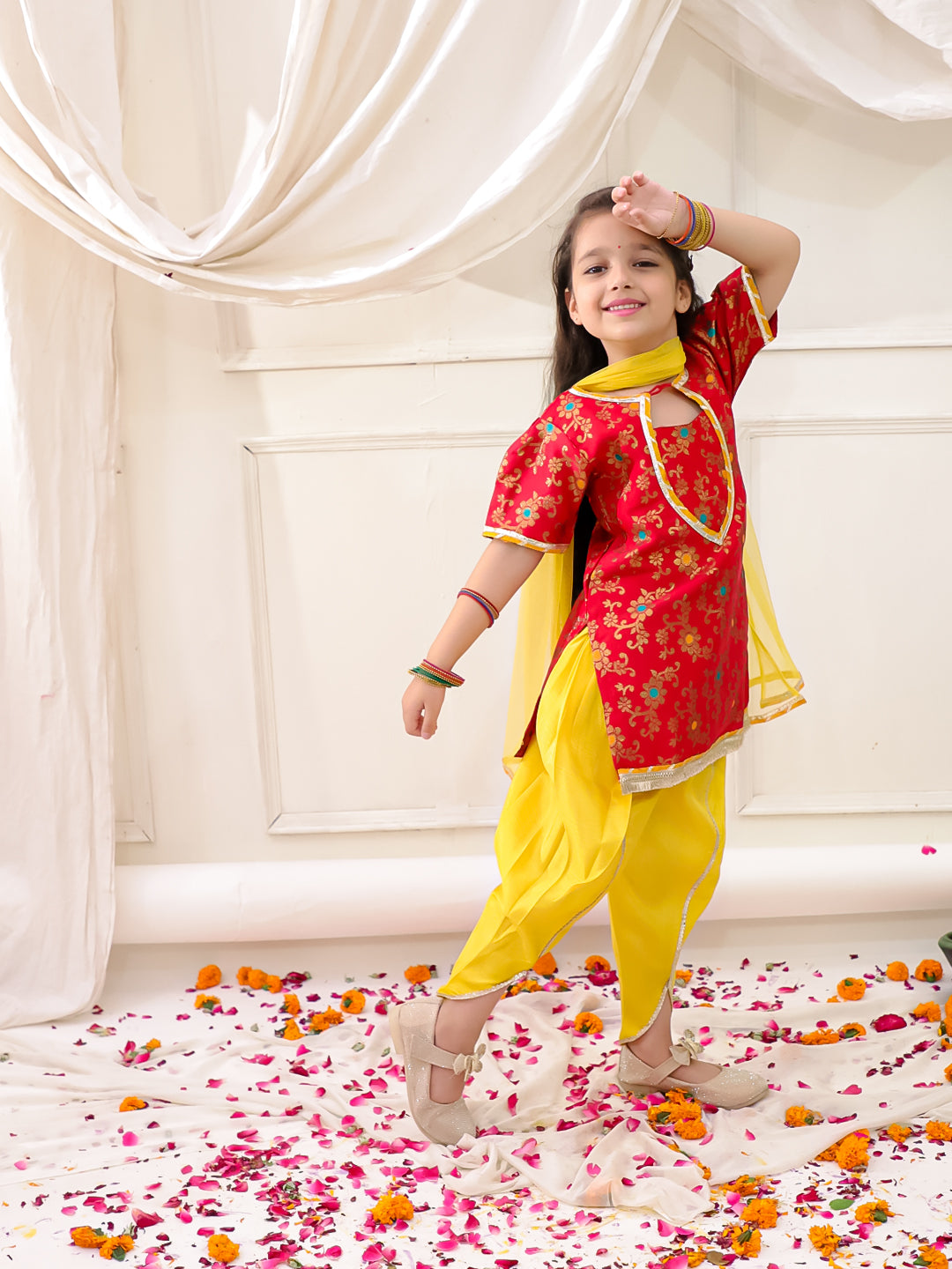KID1 Jacquard Kurti Dhoti With Dupatta Red