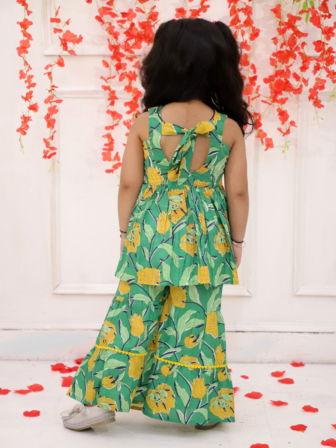 KID1 Sunny Sharara Set With Bow Clip Green