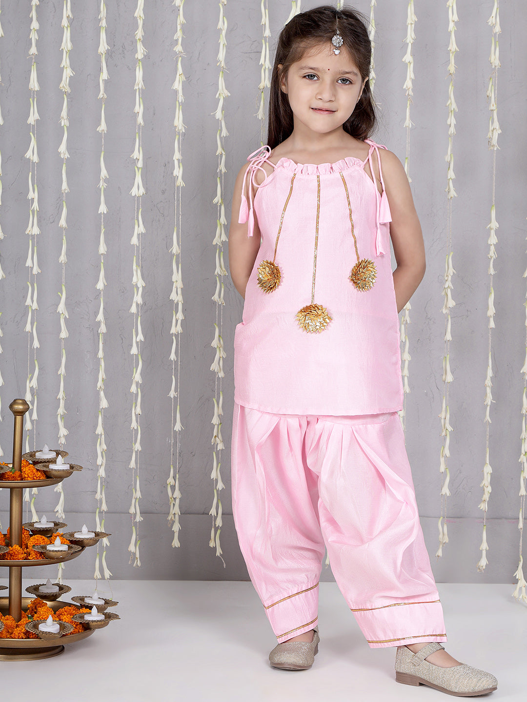 KID1 Gotta Flower Patch Kurti With Parsi Salwar Pink