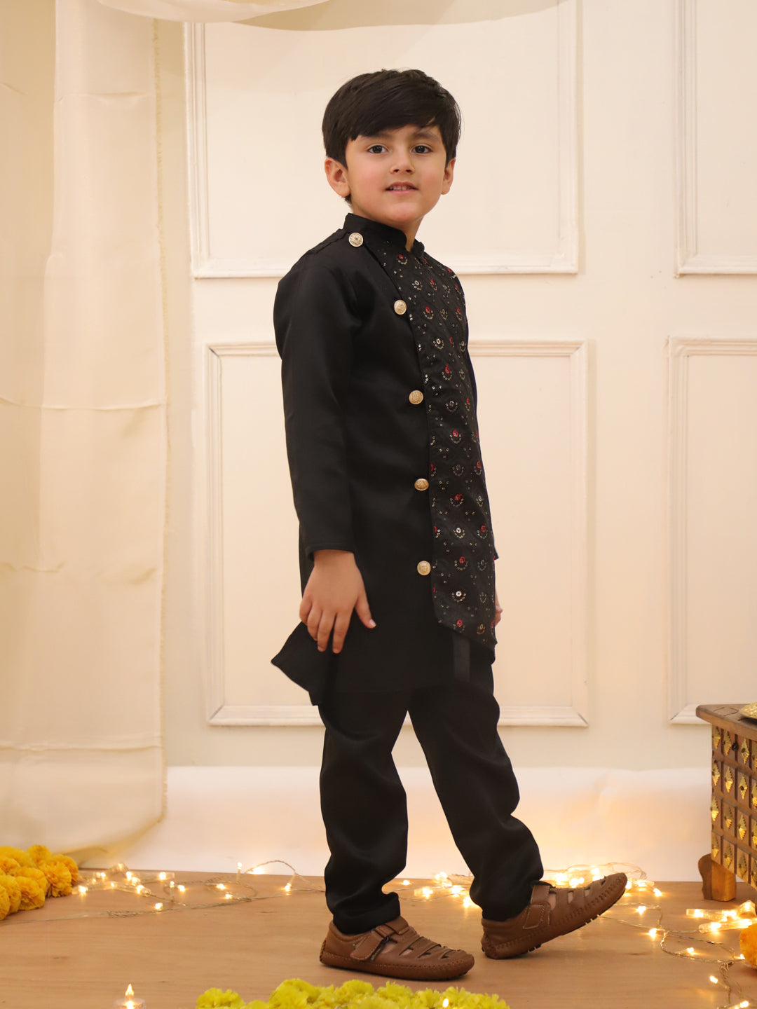 KID1 Embroiderd Sherwani Kurta Pajama Set Black