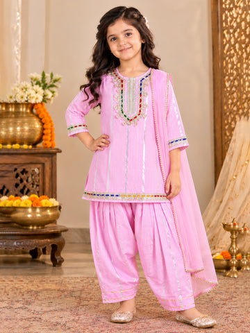 Kid One Stripes Full Sleeves Cotton Kurti Salwar With Dupatta Set For Girls Light Pink