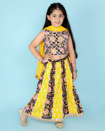 KID1 Gota Work Crop Choli With Lehenga Black