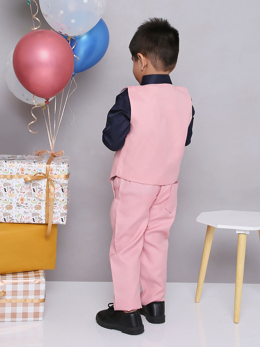 KID1 Party Wear Suit with Bow-Tie Pink