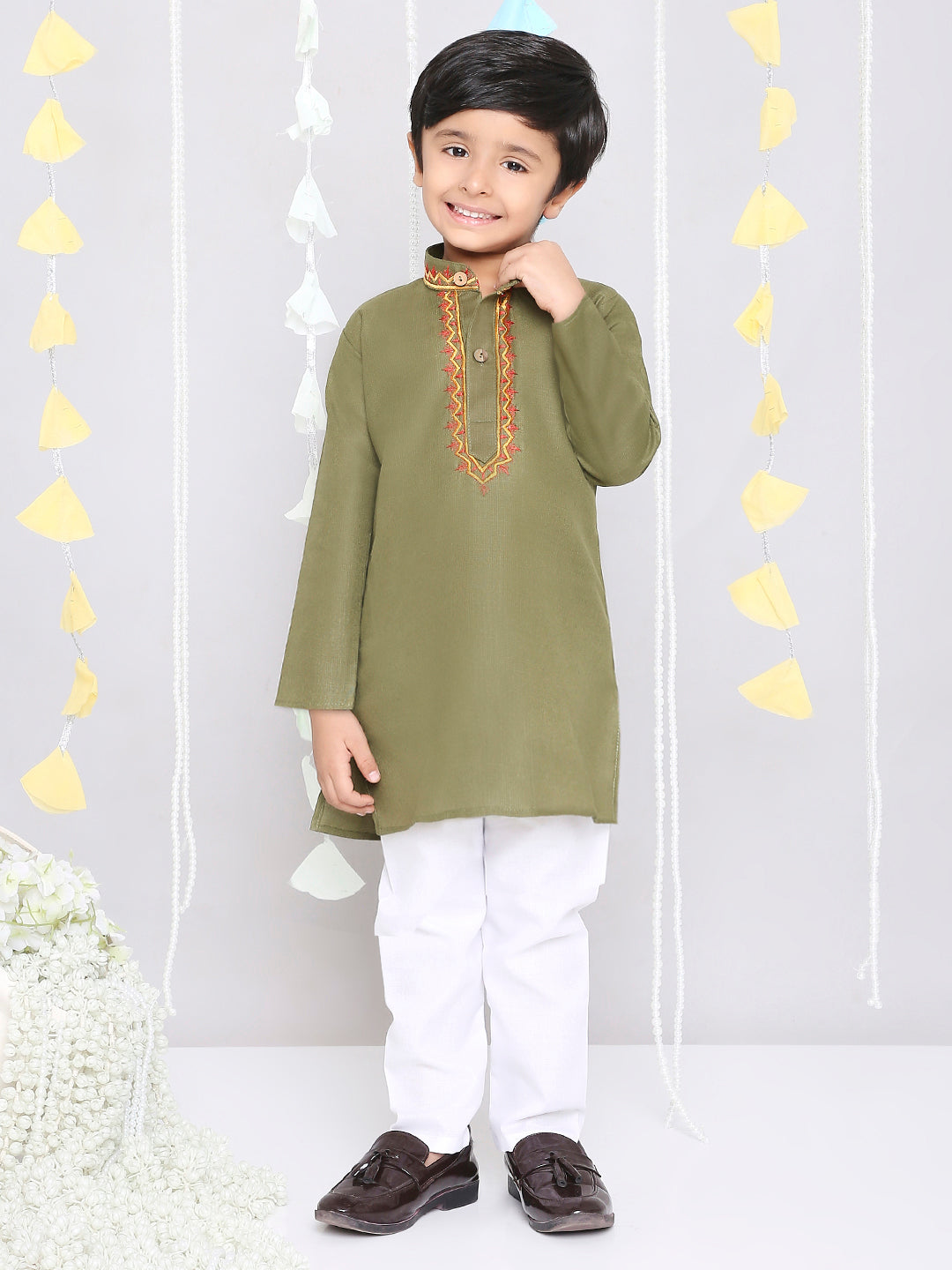 KID1 Embroidered Kurta and Pyjama Set Green