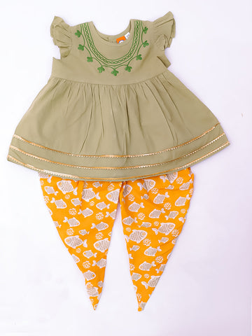 KID1 Infants Ekam Girls Embroidered Peplum With Dhoti Green