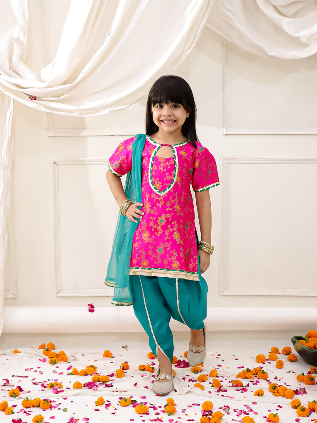 KID1 Jacquard Kurti Dhoti With Dupatta Pink