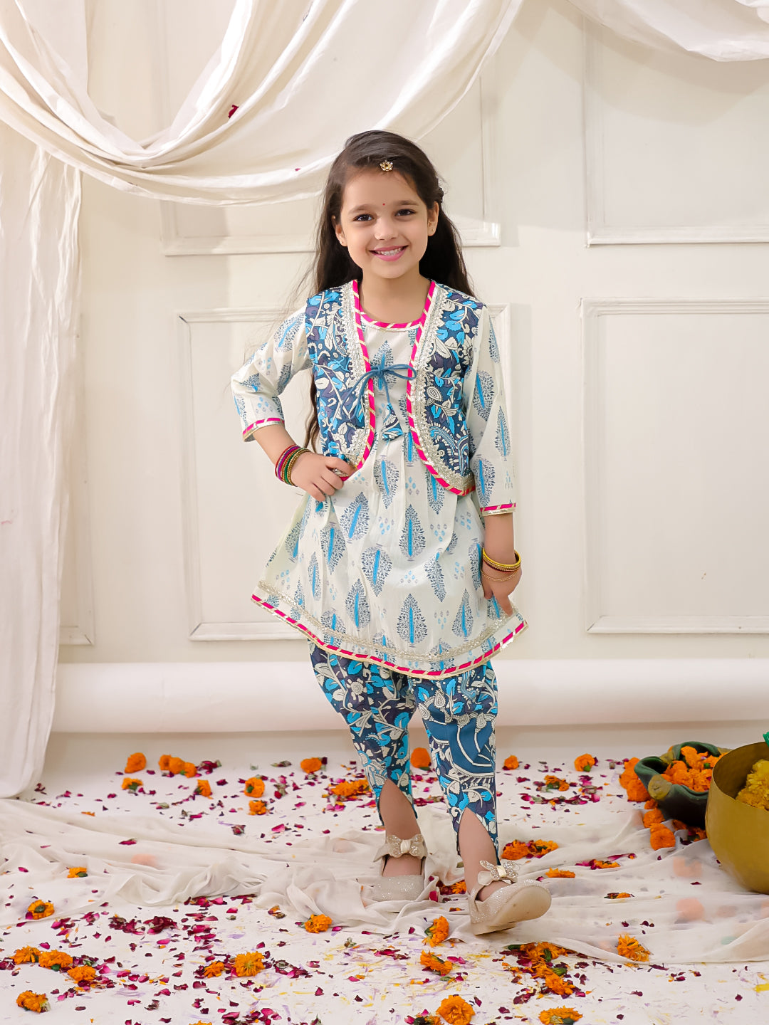 KID1 Madhubani Print Kurti Dhoti With Jacket Blue