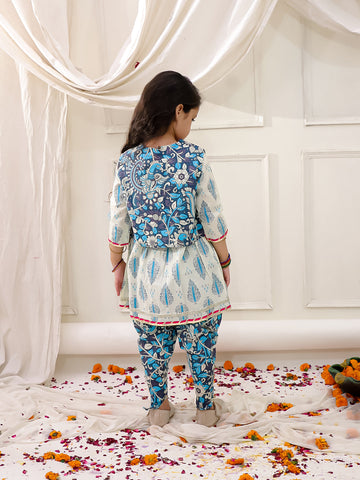 KID1 Madhubani Print Kurti Dhoti With Jacket Blue