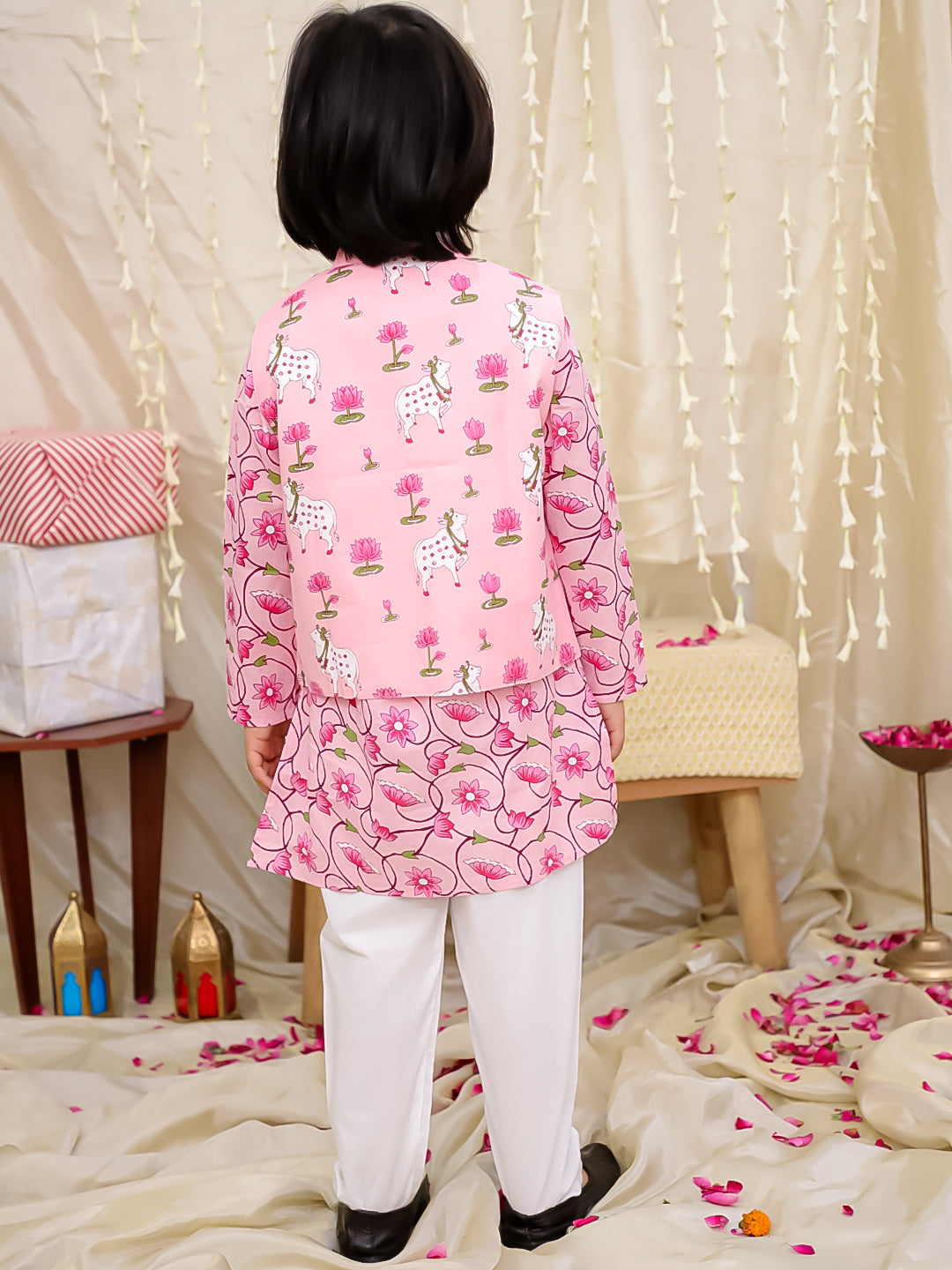 KID1 Nandi Motif Jacket Kurta Set Pink