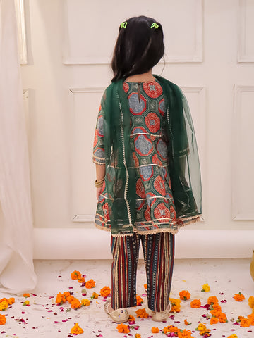 KID1 3 Tier Kurti With Pants And Dupatta Green