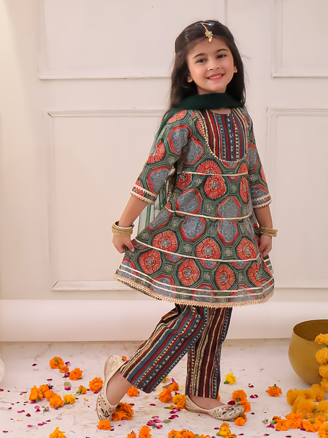 KID1 3 Tier Kurti With Pants And Dupatta Green