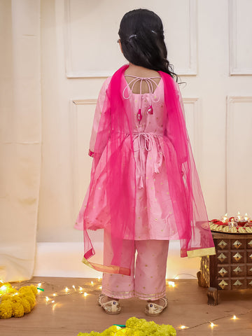 KID1 Chanda Buti Anarkali Pant With Dupatta Pink